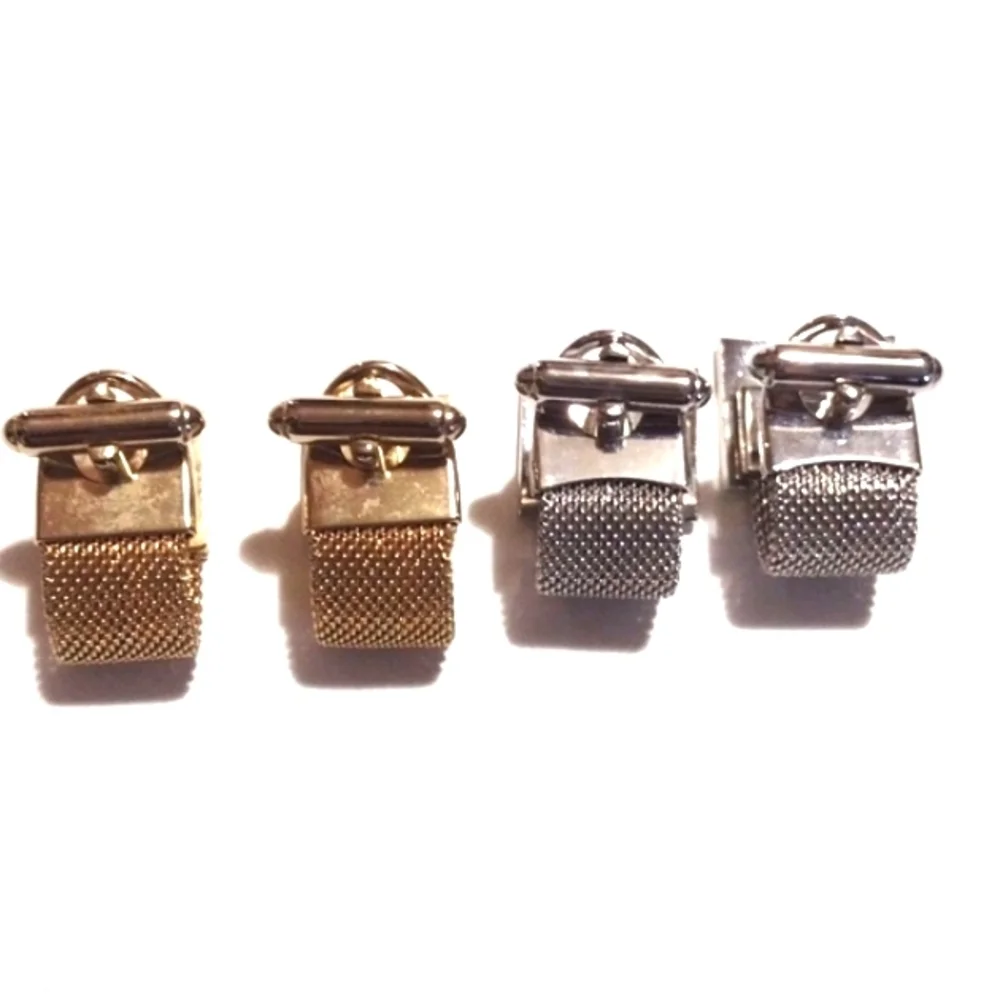 VINTAGE MENS OR WOMENS SET OF SILVER-TONE AND GOLD-TONE MESH CUFFLINKS